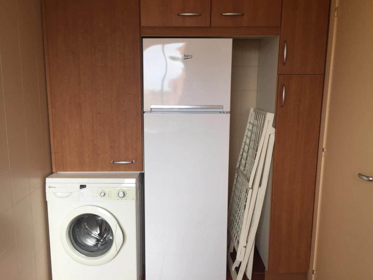 Ongi Etorri Apartment Калафат Екстериор снимка